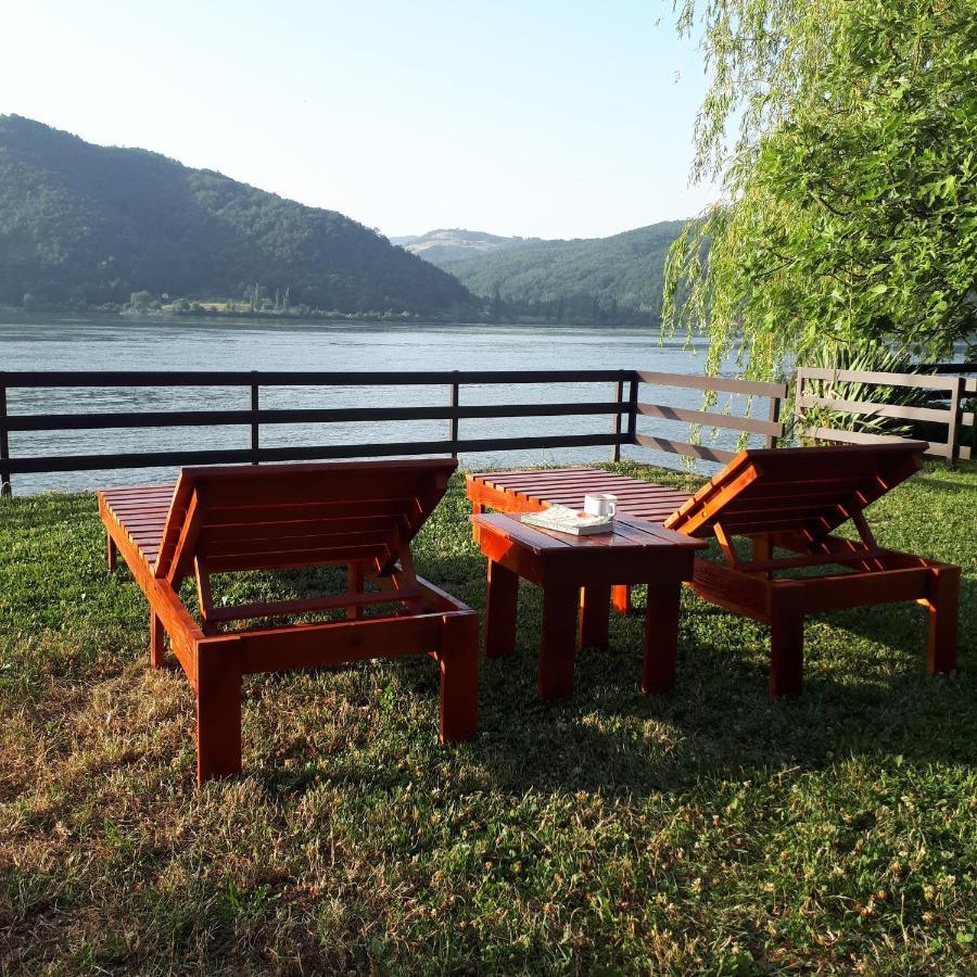 Dedin Raj Villa Golubac Ngoại thất bức ảnh